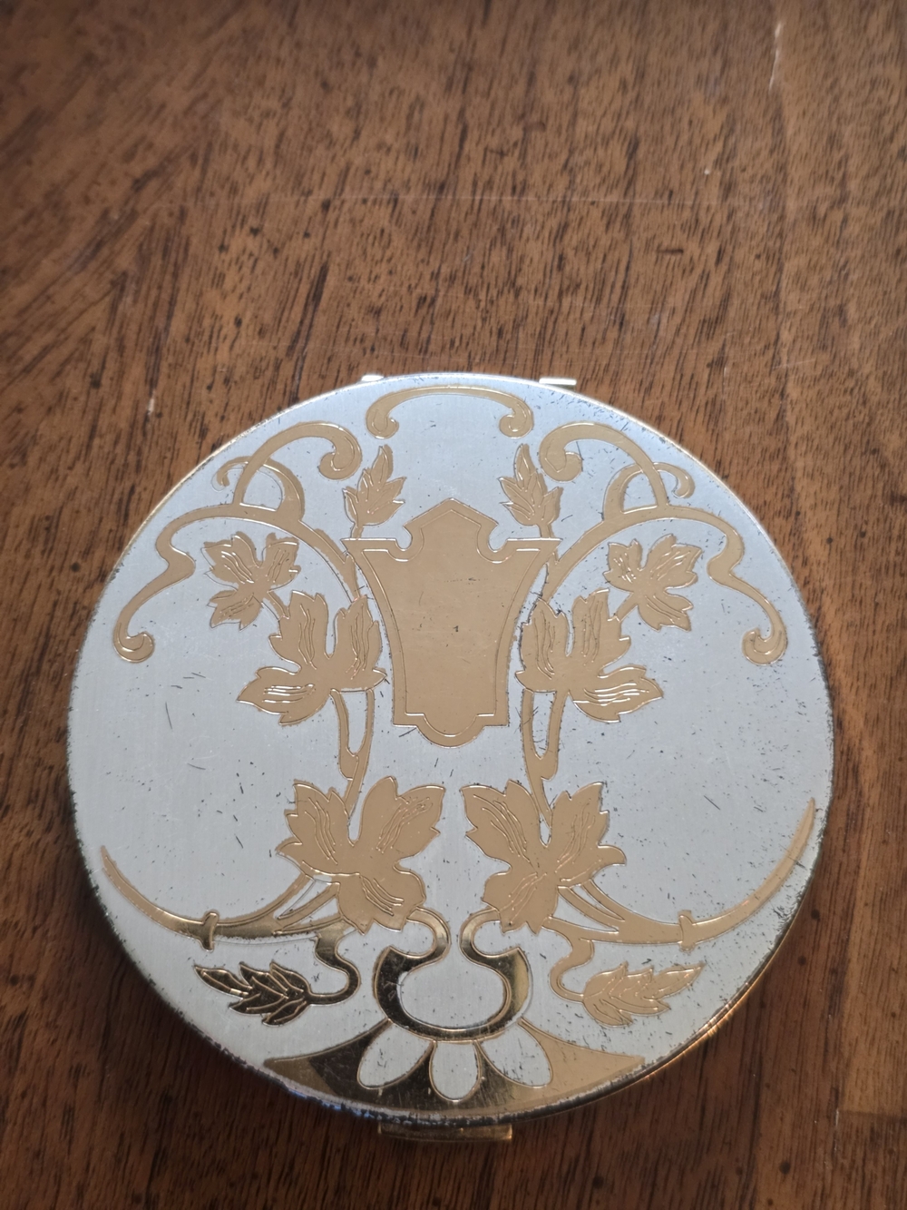 Vintage Elgin American Gold Floral Compact